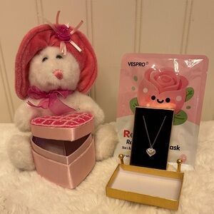 Pink Heart Pendant Necklace with Plush Gift Box and Rose Fave Mask